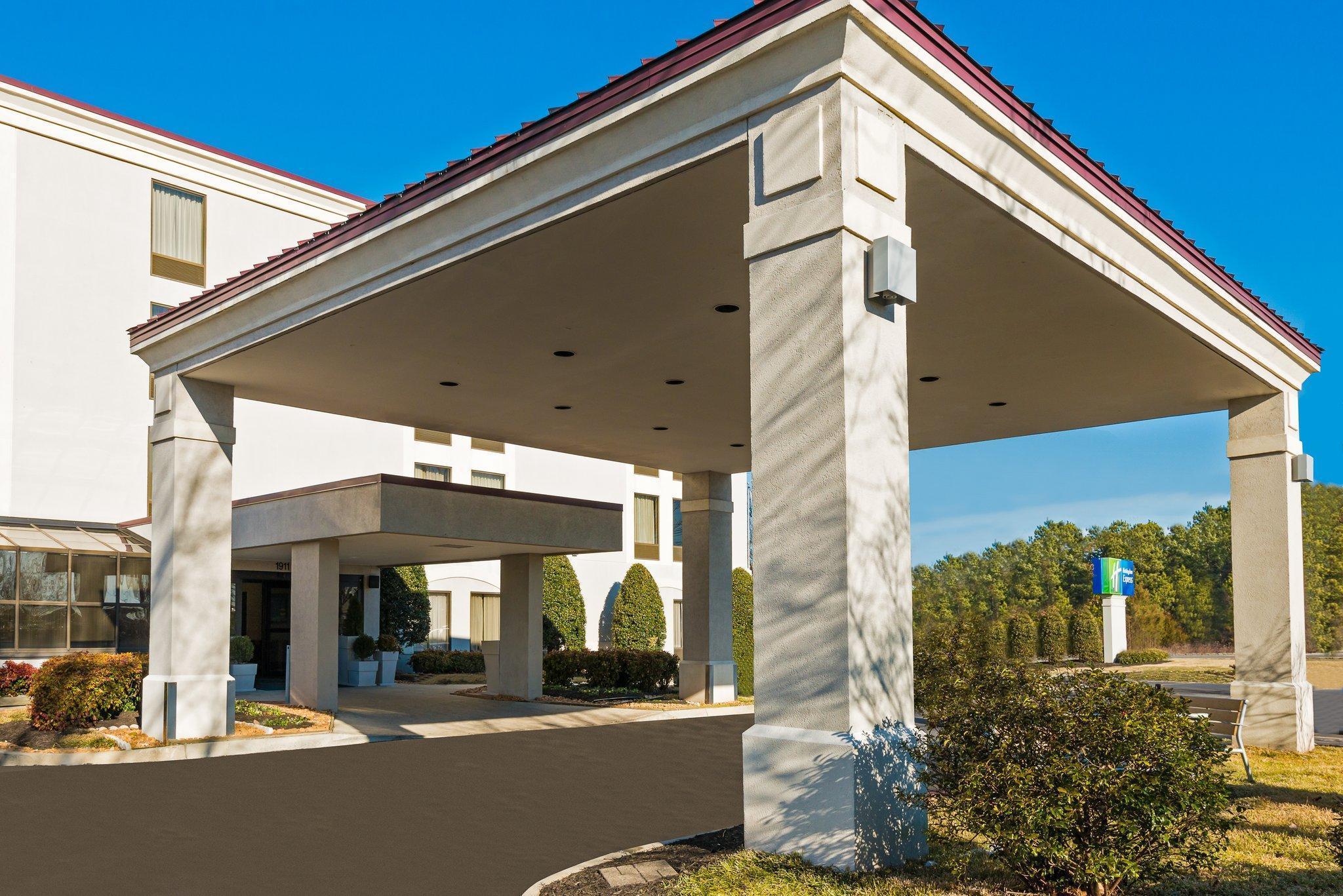 Holiday Inn Express - Chester By Ihg Esterno foto