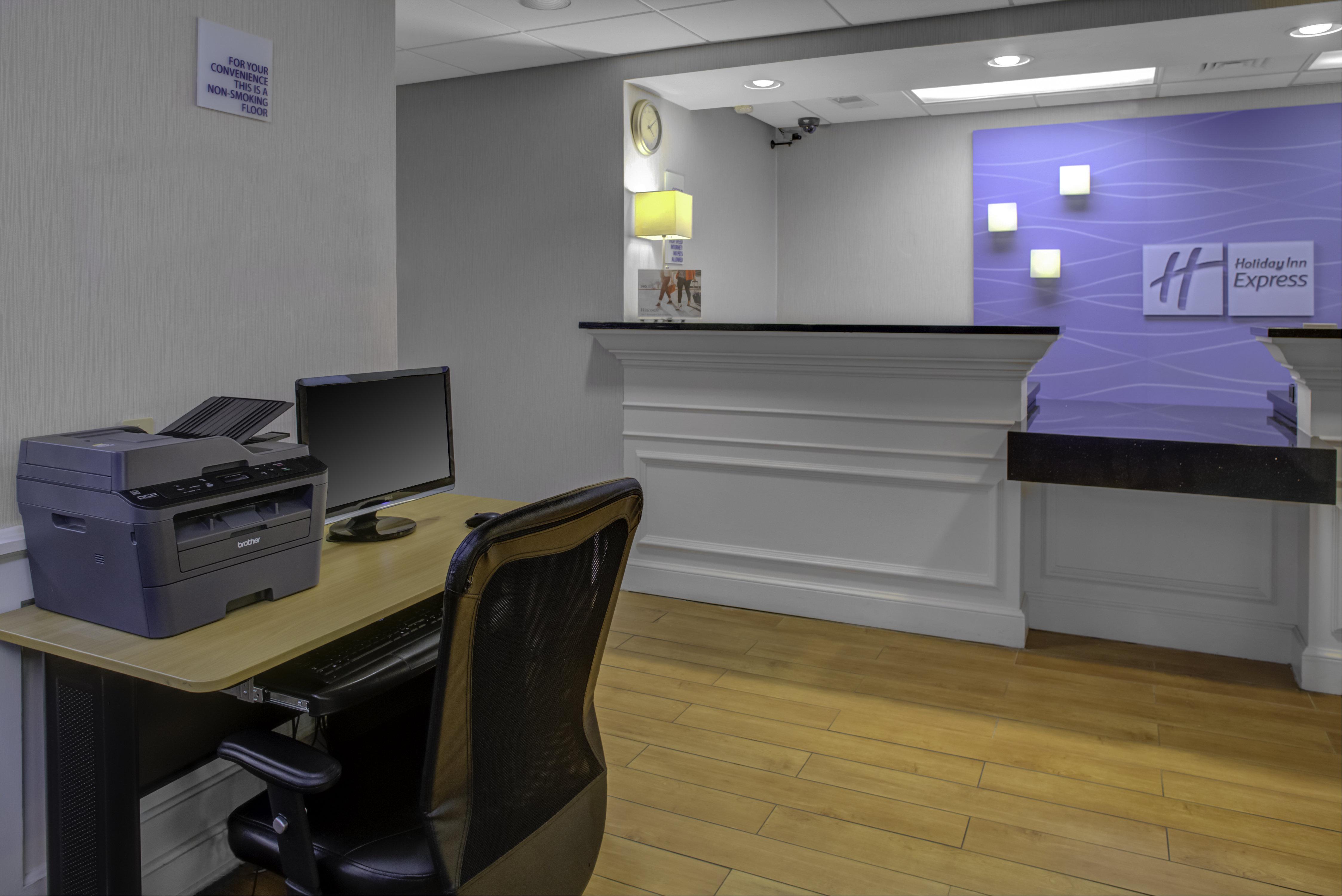 Holiday Inn Express - Chester By Ihg Esterno foto