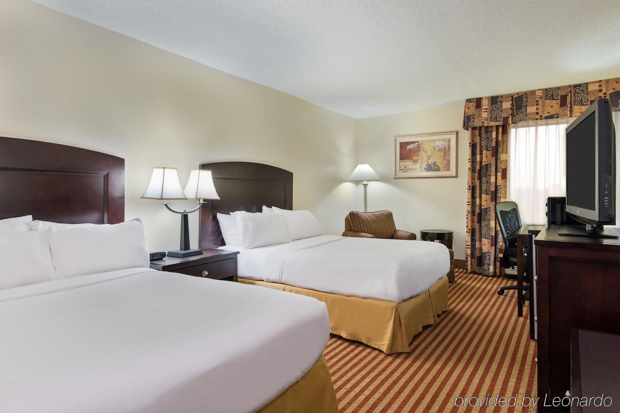 Holiday Inn Express - Chester By Ihg Esterno foto