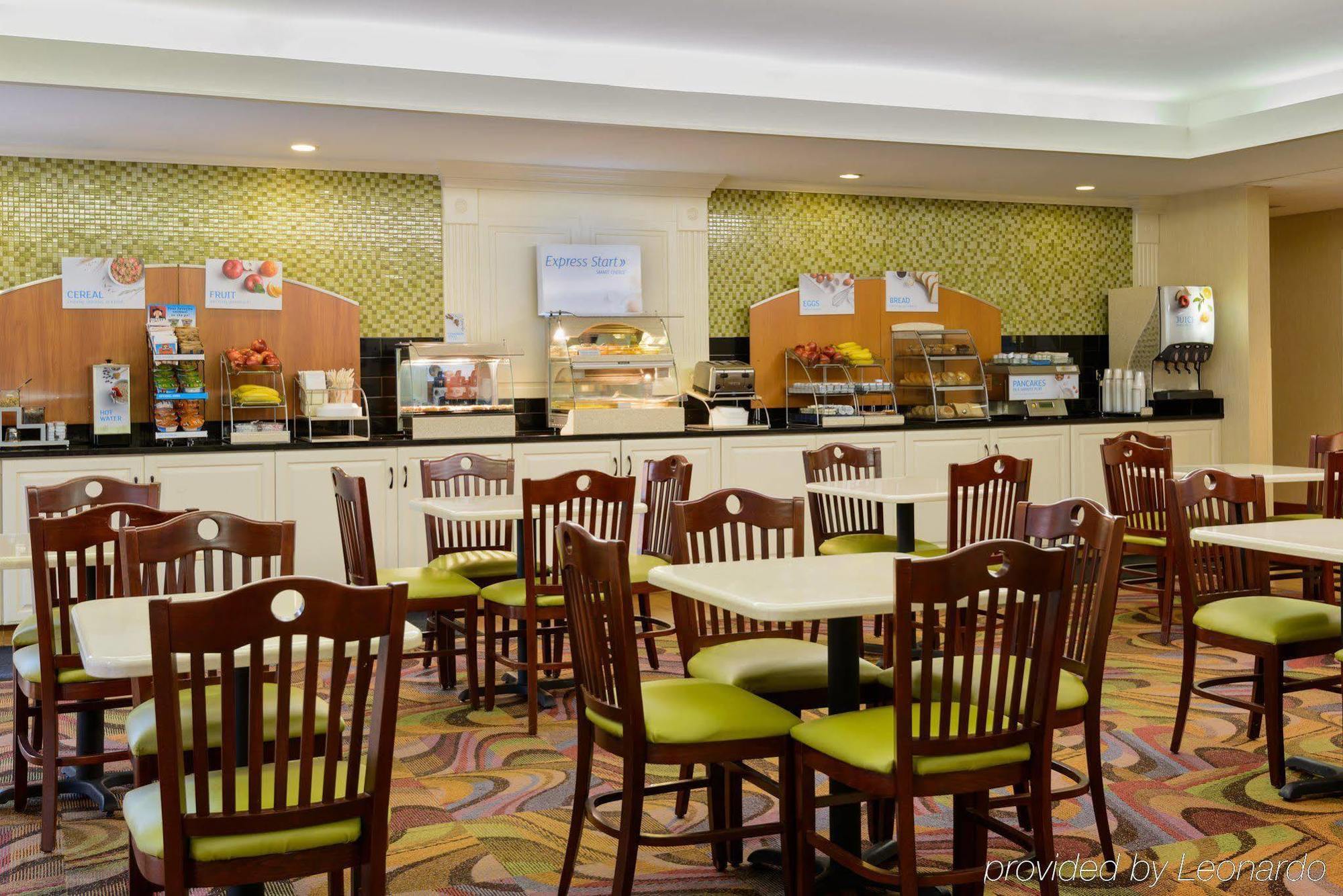 Holiday Inn Express - Chester By Ihg Esterno foto